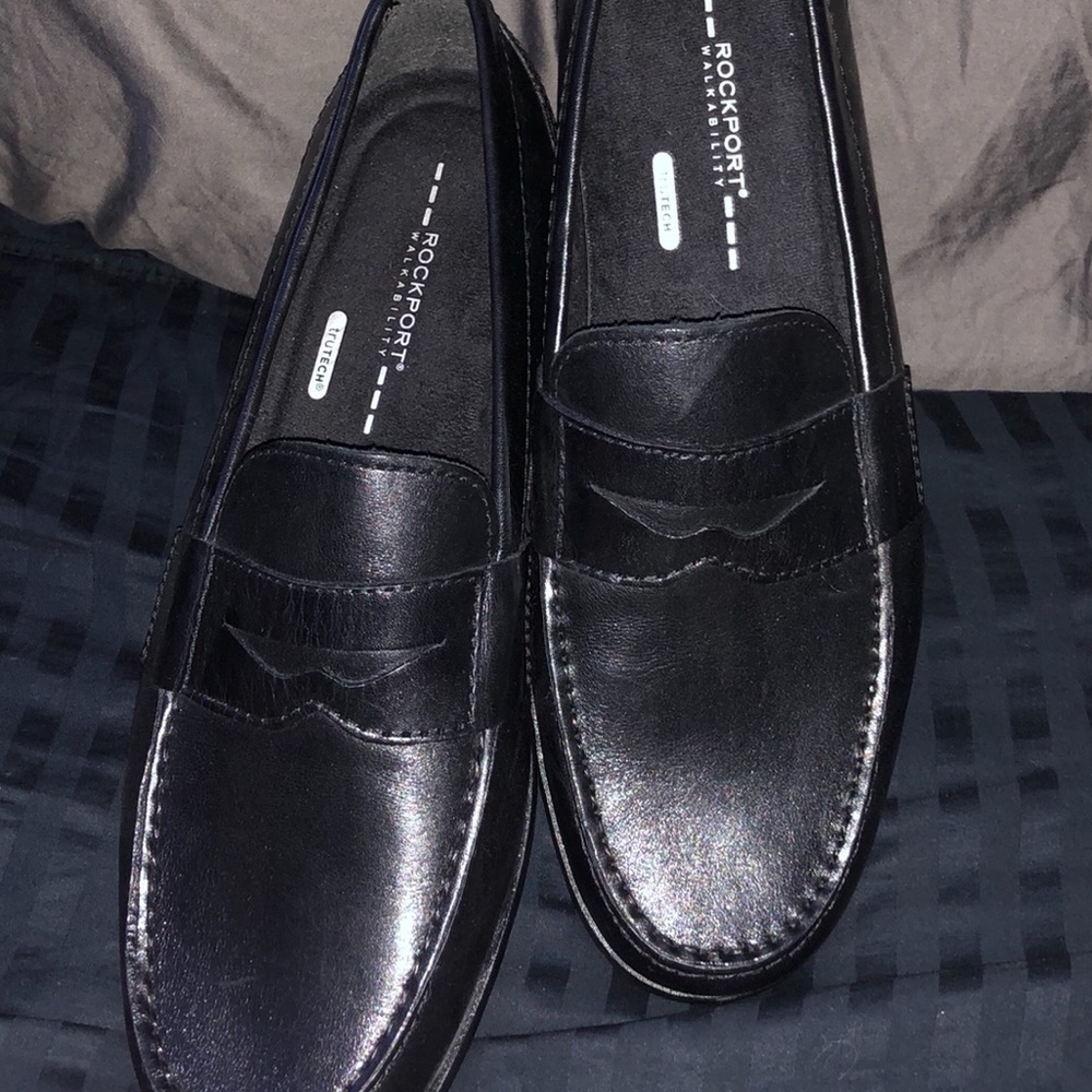 New Rockport trutech dress shoes size 10